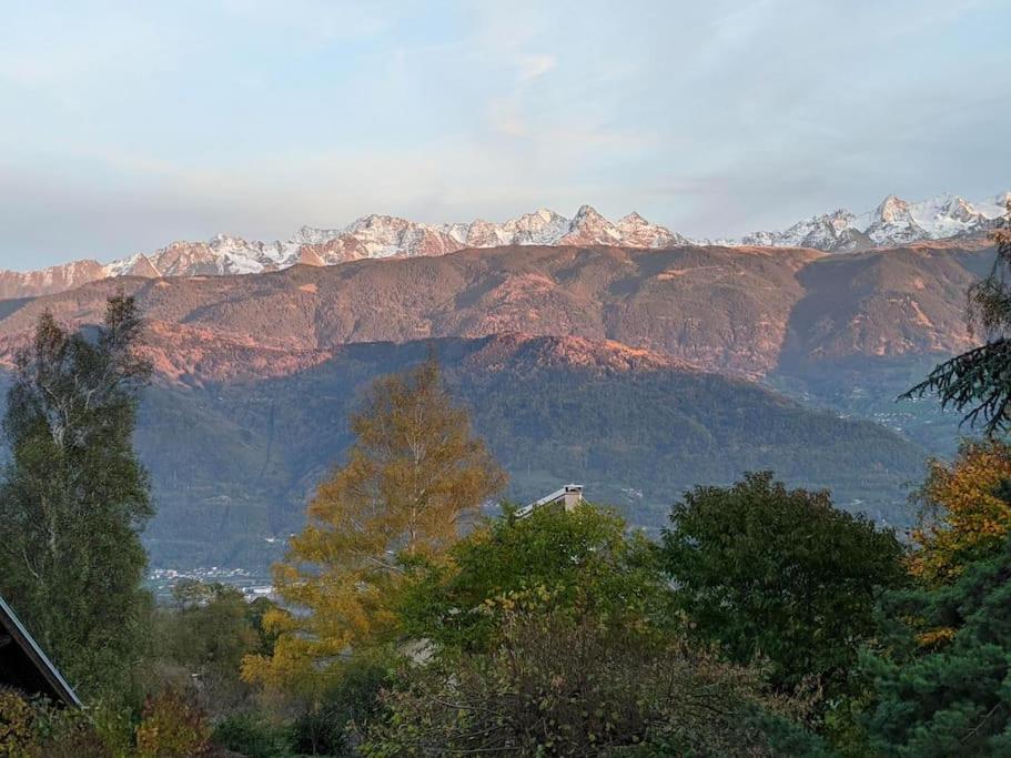 Maison Familiale En Montagne Avec Vue Merveilleuse Sur Le Massif De Belledonne Saint-Bernard  Ngoại thất bức ảnh